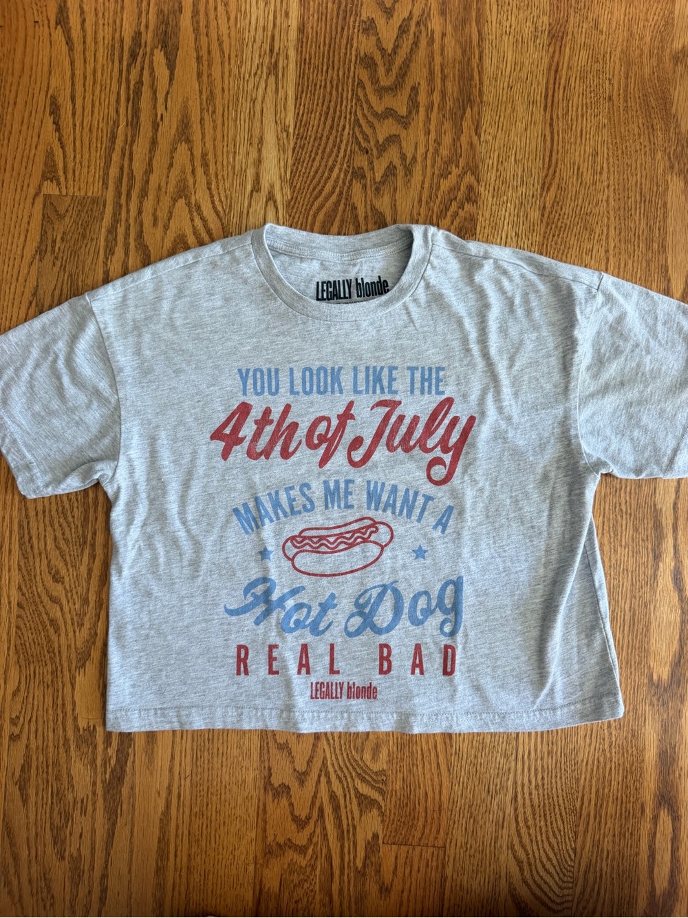 Legally Blonde cropped Gray '4th of July' Graphic Tee size XS